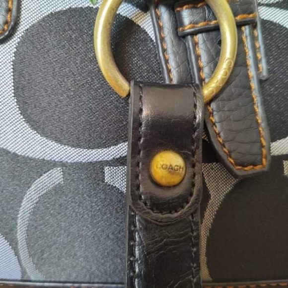 Coach Handbag - Picture 5 of 15